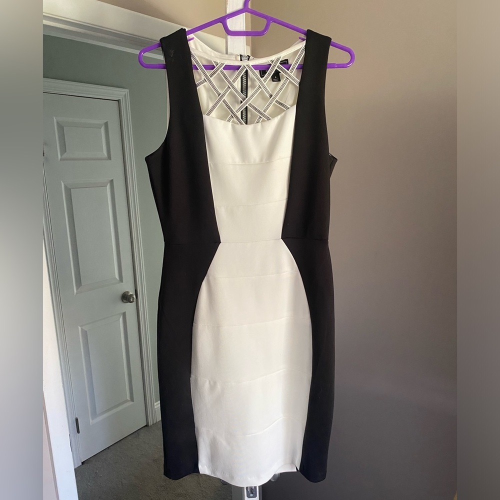 Black and white dress. Size 8. Great condition